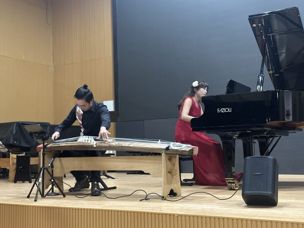 オーストラリアでお箏を教えていらっしゃるブランドン先生との演奏