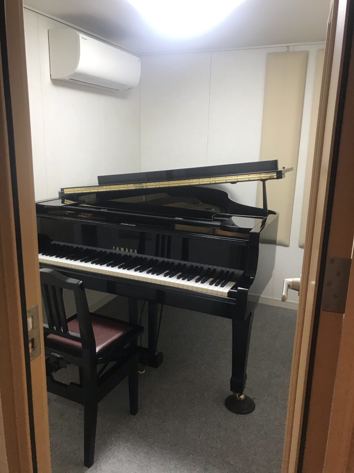 ピアノ教室に設置した防音室